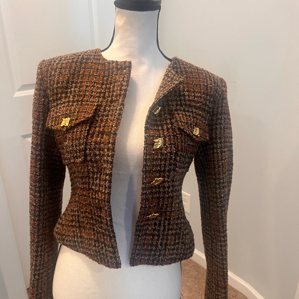 ASTR The Label Tweed Cropped Blazer Jacket ✨
Size Small
Brand New Without Tags - Picture 8 of 10